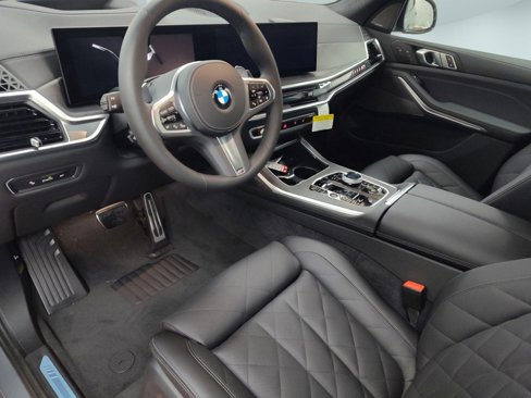 New 2026 BMW X7 xDrive40i image 4