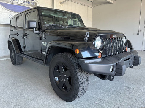 Used 2012 Jeep Wrangler Unlimited Rubicon image 3