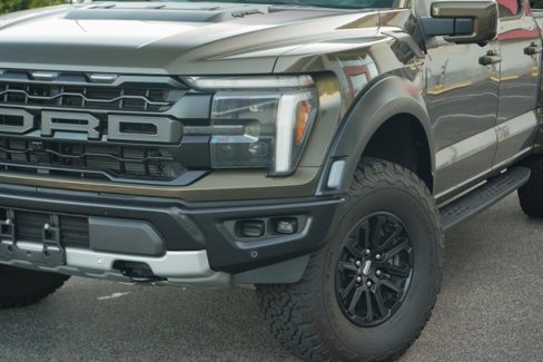 Used 2025 Ford F150 Raptor image 60