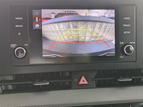 Used 2024 Kia Sportage LX image 17