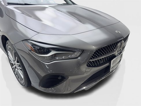 Used 2025 Mercedes-Benz CLA 250 image 17