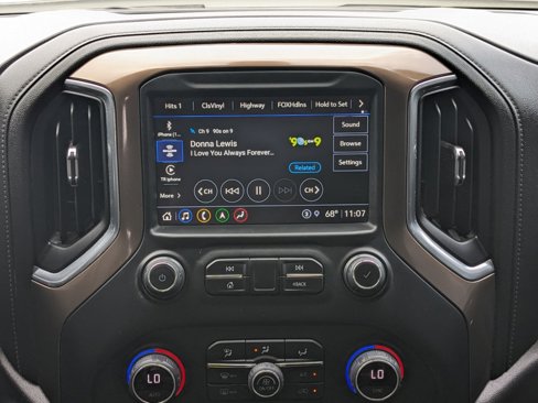 Used 2022 Chevrolet Silverado 1500 High Country image 16
