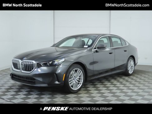 Used 2025 BMW 530i w/ Premium Package image 1
