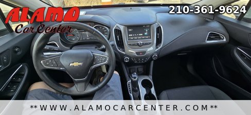 Used 2017 Chevrolet Cruze LT image 40