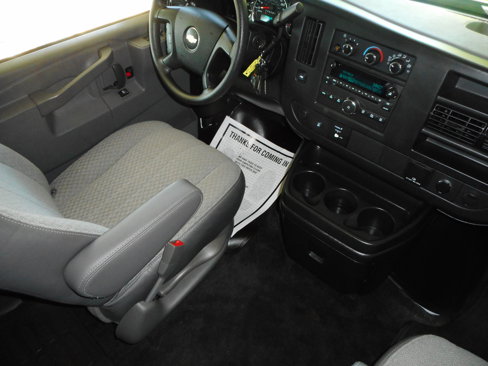 Used 2016 Chevrolet Express 3500 LT w/ LT Preferred Equipment Group image 26