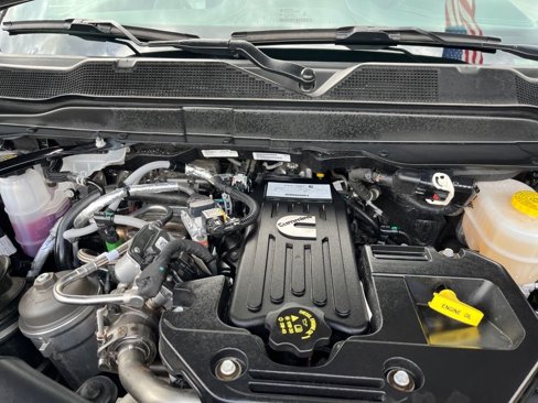 Used 2025 RAM 3500 Limited image 39
