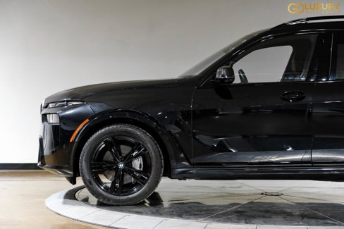 Used 2024 BMW X7 xDrive40i w/ M Sport Package image 14