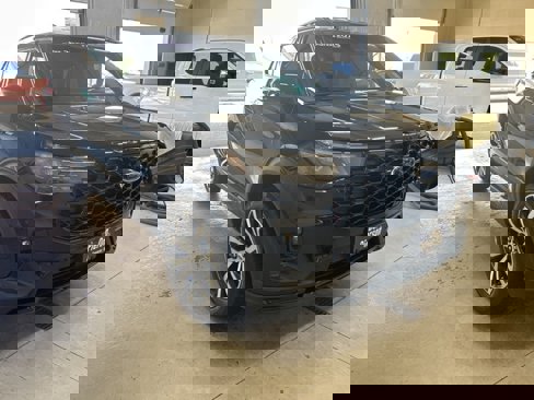 New 2025 Ford Explorer ST-Line image 3