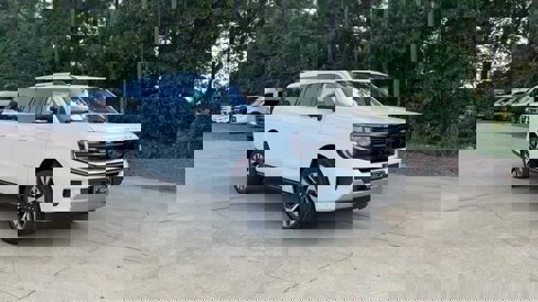 New 2025 Ford Expedition Max Platinum image 8
