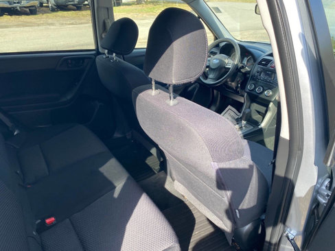 Used 2015 Subaru Forester 2.5i Premium w/ All-Weather Package image 15