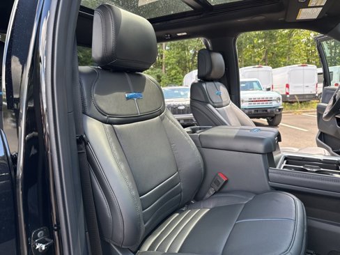 New 2026 Ford F250 Platinum image 24