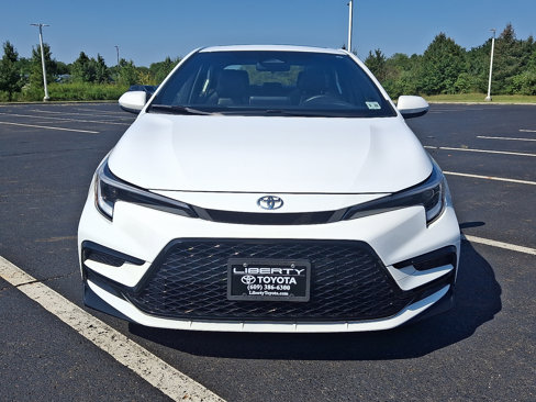 Used 2023 Toyota Corolla XSE image 2