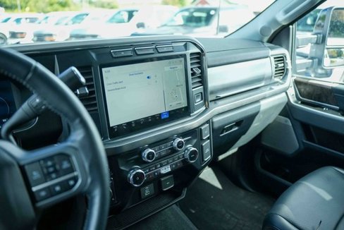 Used 2024 Ford F250 Lariat image 41