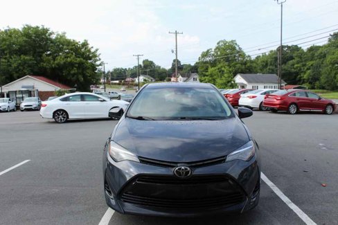 Used 2017 Toyota Corolla LE image 2