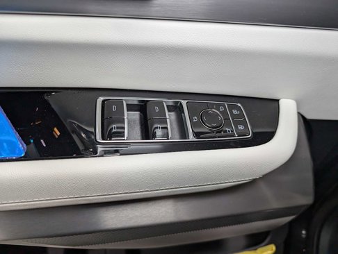 New 2026 Cadillac Vistiq Luxury w/ LPO, Floor Liner Package image 43