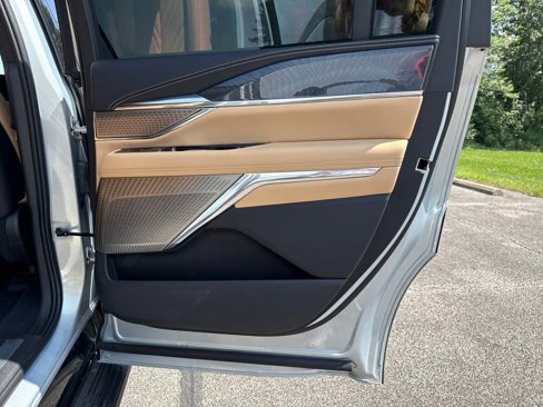 Used 2025 Cadillac Escalade IQ Sport 2 image 25