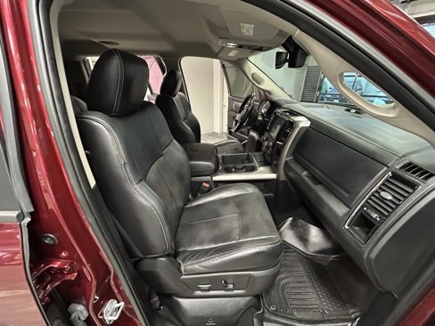 Used 2018 RAM 2500 Laramie w/ Sport Appearance Group image 39