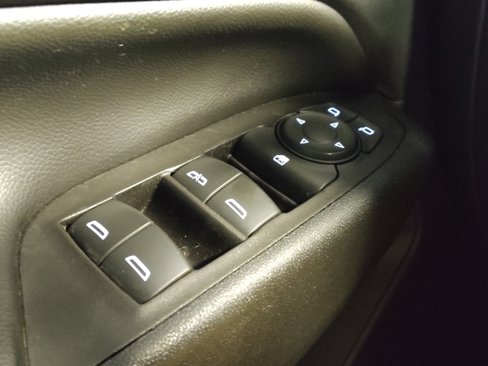 Used 2023 Chevrolet Equinox LT image 27