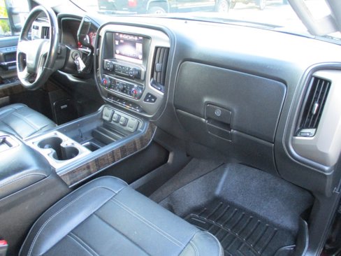 Used 2015 GMC Sierra 2500 Denali w/ Snow Plow Prep Package image 18