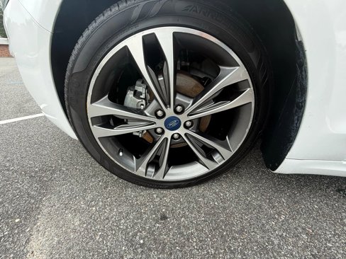 Used 2020 Ford Fusion Titanium image 28