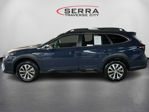 Certified 2025 Subaru Outback Premium w/ Popular Package #1A image 9