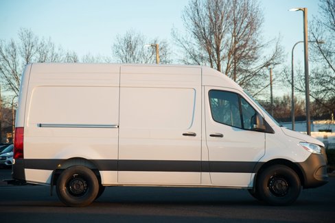 Used 2025 Mercedes-Benz Sprinter 2500 image 6