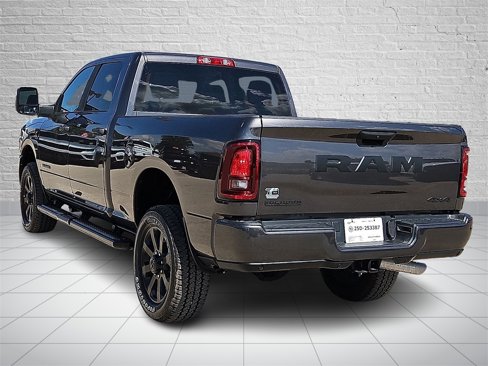 New 2025 RAM 2500 Big Horn image 3