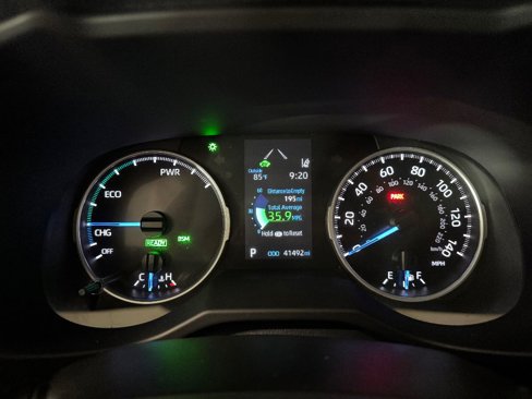 Used 2022 Toyota RAV4 XLE Premium image 26