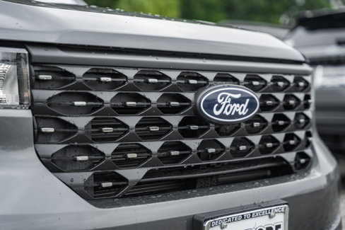 New 2025 Ford Maverick Lariat w/ 4K Tow Package image 46