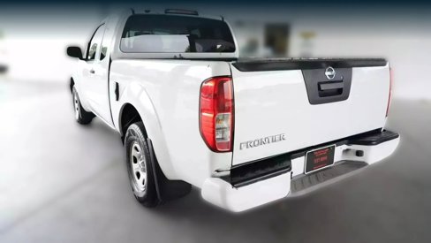 Used 2018 Nissan Frontier S image 6