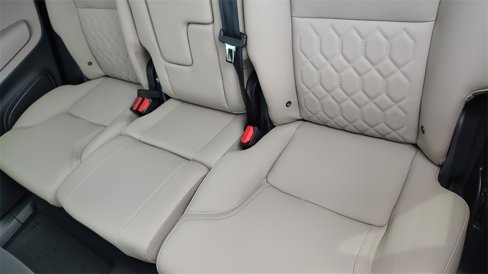 New 2026 Volvo XC90 B6 Plus w/ Protection Package Premier image 32