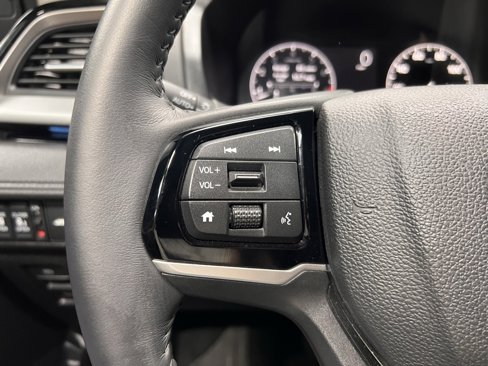 Used 2025 Honda Odyssey Touring image 25