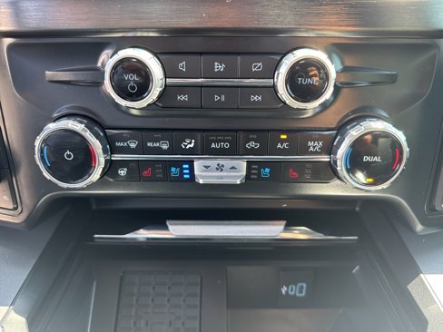 Used 2024 Ford F250 Lariat w/ Lariat Ultimate Package image 53