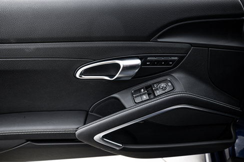 Certified 2024 Porsche 718 Cayman image 21