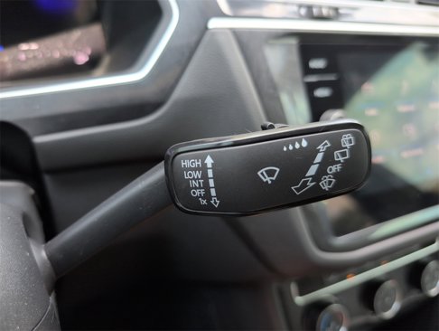 Used 2024 Volkswagen Tiguan S image 23