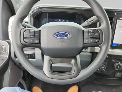 New 2025 Ford F350 XLT w/ Black Appearance Package image 20
