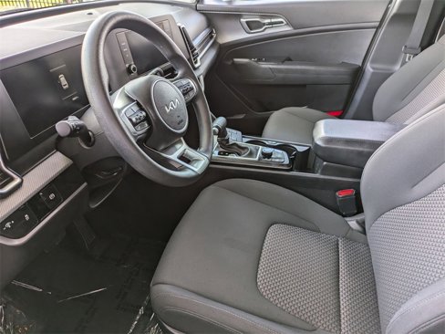 Used 2024 Kia Sportage LX image 23
