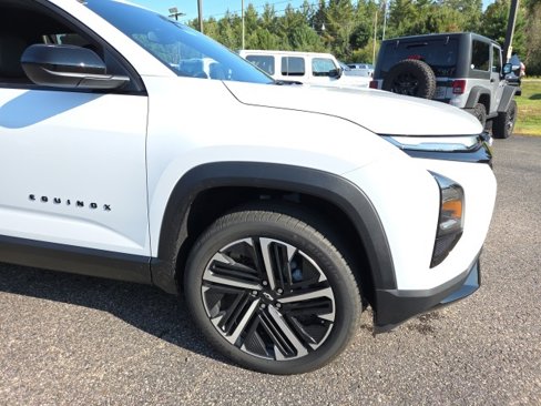 New 2026 Chevrolet Equinox RS w/ Convenience Package III image 8
