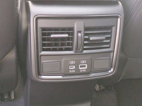 New 2025 Subaru Forester Limited image 31