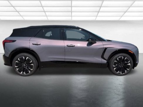 New 2026 Chevrolet Blazer EV RS w/ Super Cruise Package image 39