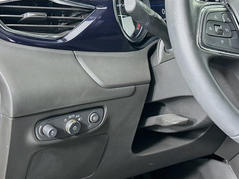 Used 2022 Buick Encore GX Select image 17