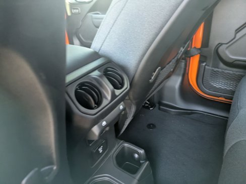 New 2025 Jeep Gladiator Rubicon image 20