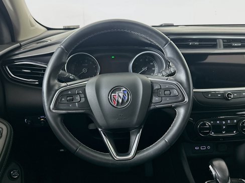 Used 2022 Buick Encore GX Select image 18