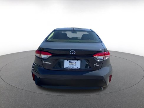 Used 2025 Toyota Corolla Hybrid Sedan image 12