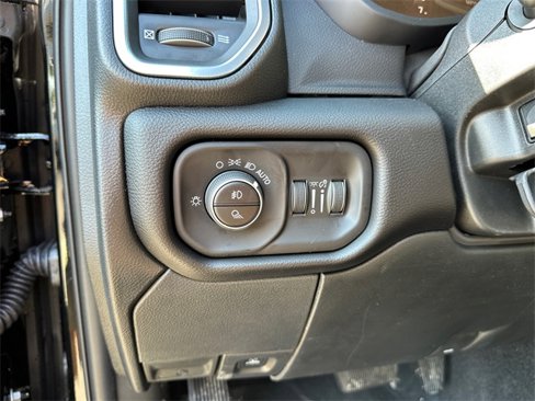New 2025 RAM 2500 Laramie image 33