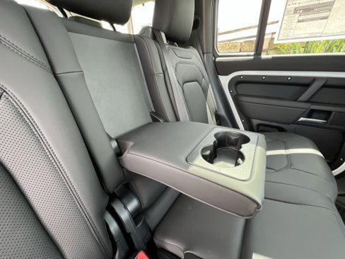 New 2025 Land Rover Defender 130 S image 22