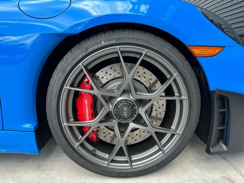 Certified 2025 Porsche 718 Boxster Spyder RS image 37