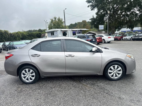 Used 2016 Toyota Corolla LE image 4