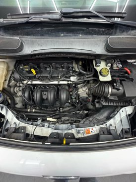 Used 2014 Ford Transit Connect XL image 11