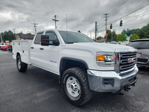 Used 2019 GMC Sierra 2500 4x4 Double Cab w/ Sierra Convenience Package image 9